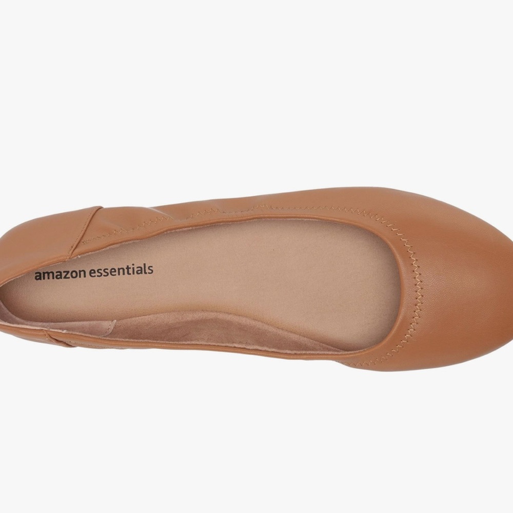 Amazon Essentials NEW Women's Camel Ballet Flats
